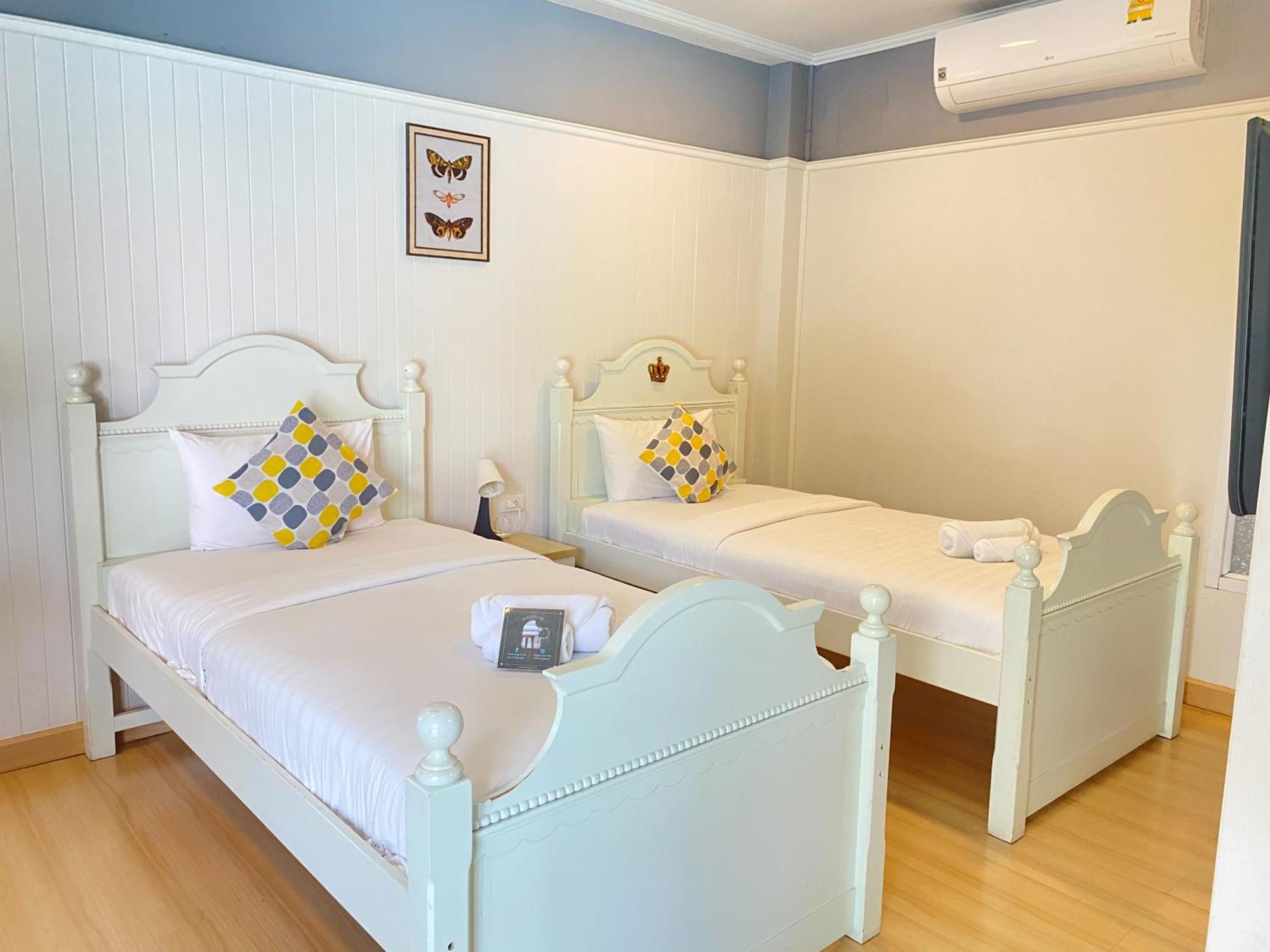 La Riva Boutique Hotel Kamphaeng Phet Esterno foto