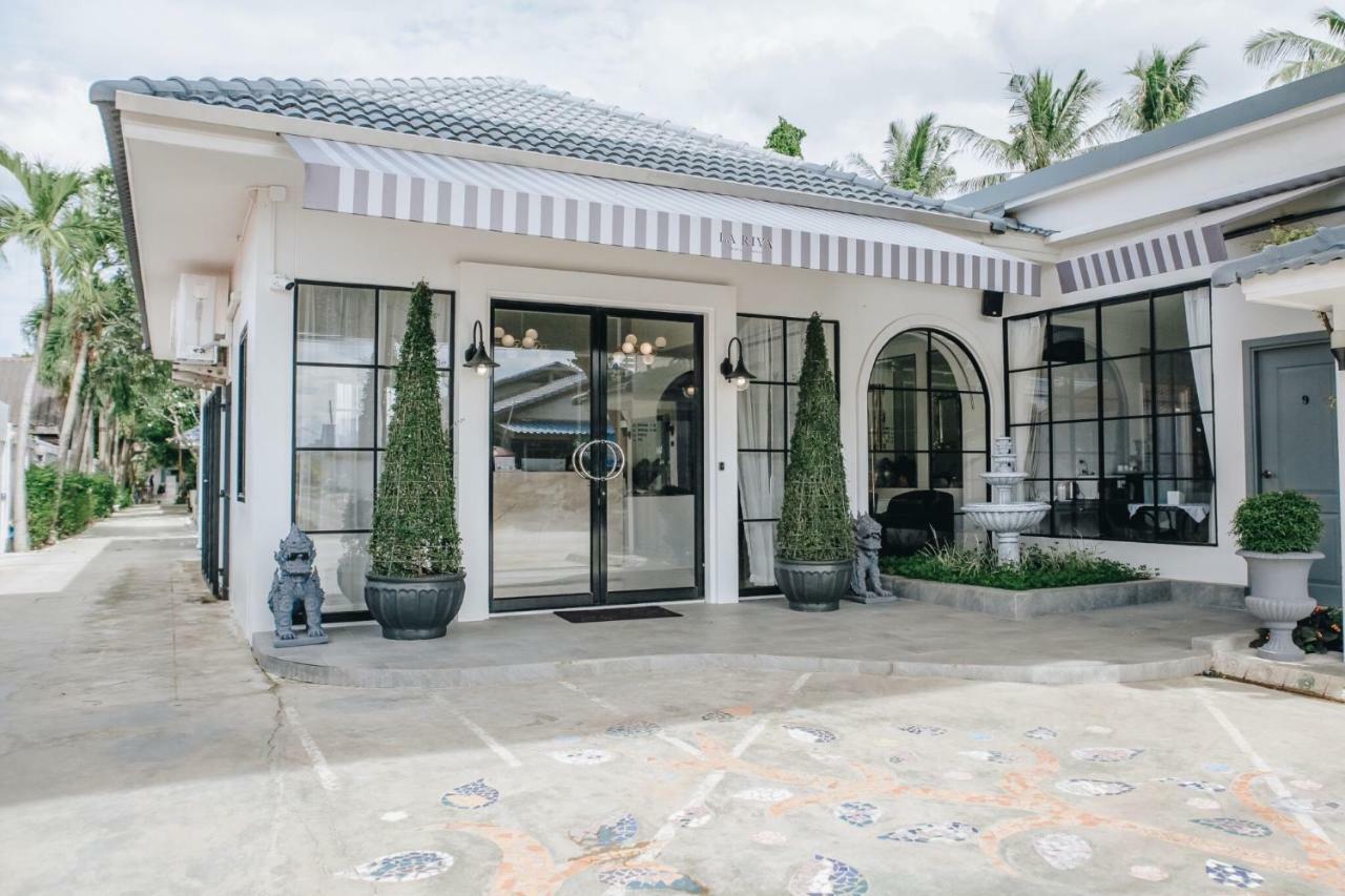 La Riva Boutique Hotel Kamphaeng Phet Esterno foto
